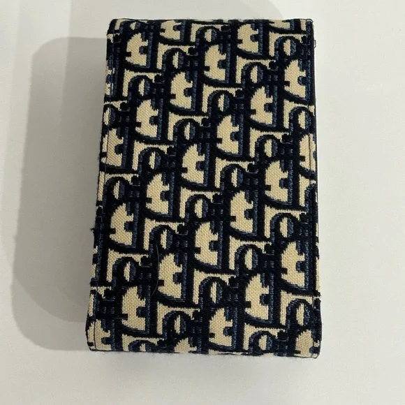 CD Dior Logo Crossbody Bag - Picture 4 of 7